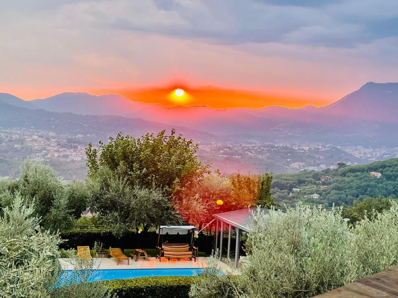 Villa Mandetta B&B Santo Stefano del Sole Exterior foto
